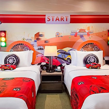 Avani Pattaya Resort Eksteriør billede A themed room at the Great Wolf Lodge in Grand Opening 2013